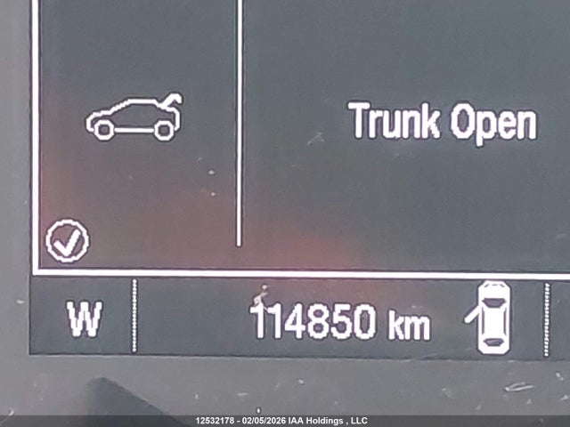 KL7CJKSB8LB317180 Chevrolet TRAX LS