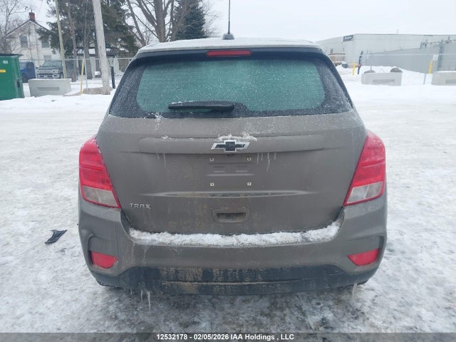 KL7CJKSB8LB317180 Chevrolet TRAX LS