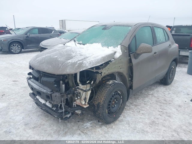 KL7CJKSB8LB317180 Chevrolet TRAX LS