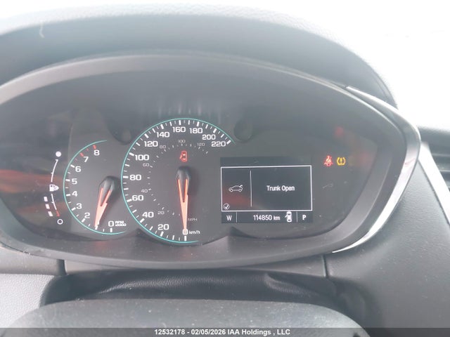 KL7CJKSB8LB317180 Chevrolet TRAX LS