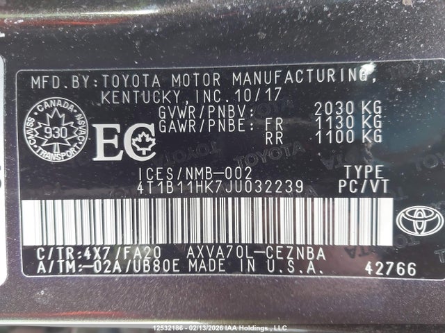 4T1B11HK7JU032239 Toyota CAMRY LE/XLE