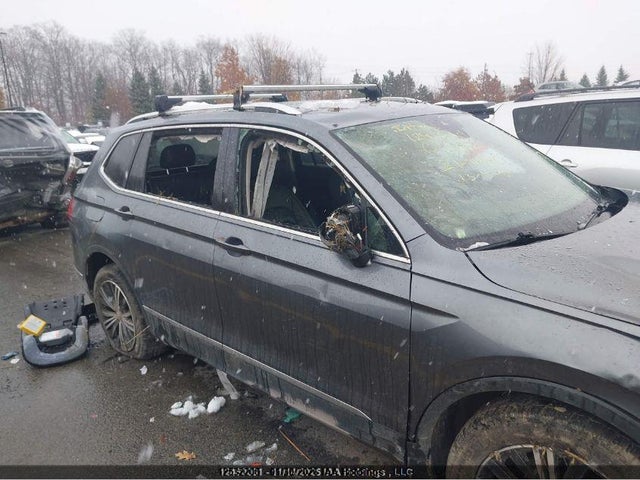 Продаж на аукціоні авто 2021 Volkswagen Tiguan, vin: 3VV4B7AXXMM074823, номер лоту: 12532200