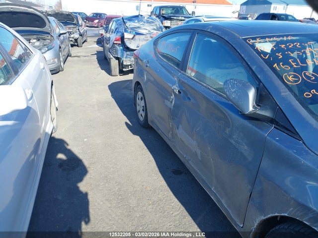 KMHDH4AH5GU590393 Hyundai Elantra Gls
