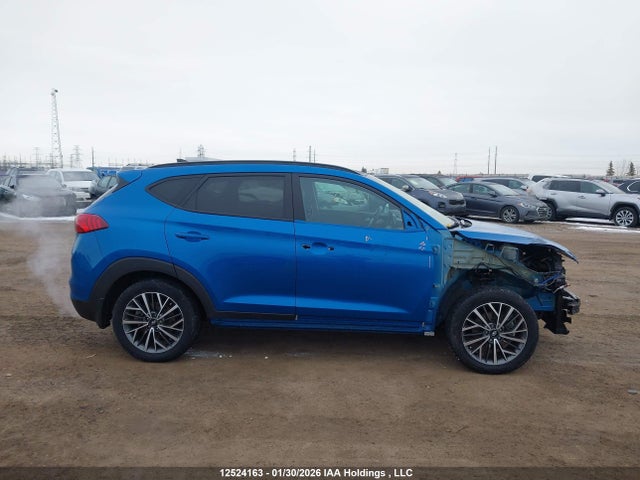 KM8J3CAL8LU085569 Hyundai Tucson Luxury