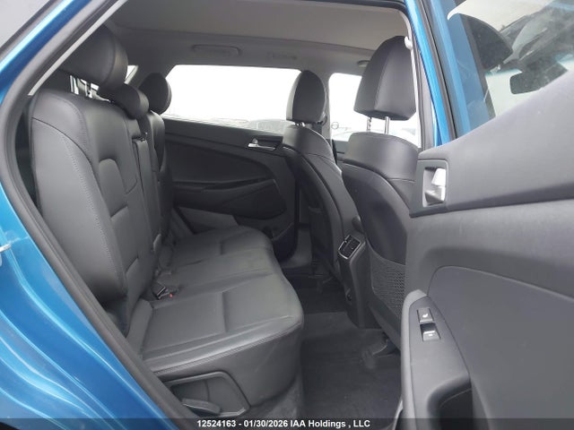 KM8J3CAL8LU085569 Hyundai Tucson Luxury