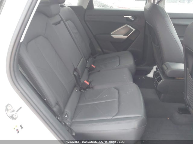 WA1AECF37L1054753 Audi Q3 PREMIUM