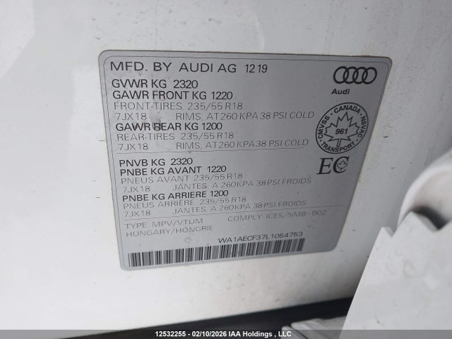 WA1AECF37L1054753 Audi Q3 PREMIUM