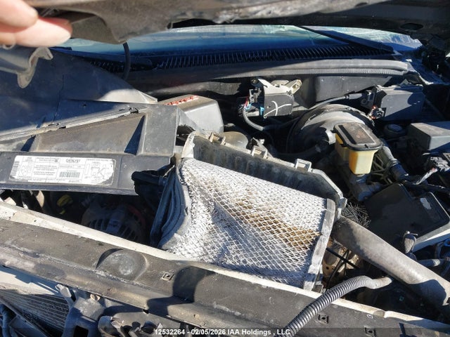 12532264 :رقم المزاد ، 1GTEK19R4WE529213 vin ، 1998 Gmc Sierra K1500 مزاد بيع