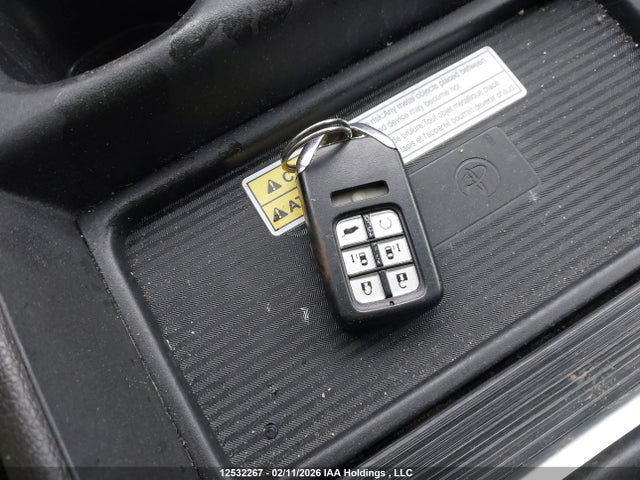 5FNRL6H86JB509220 Honda Odyssey Touring