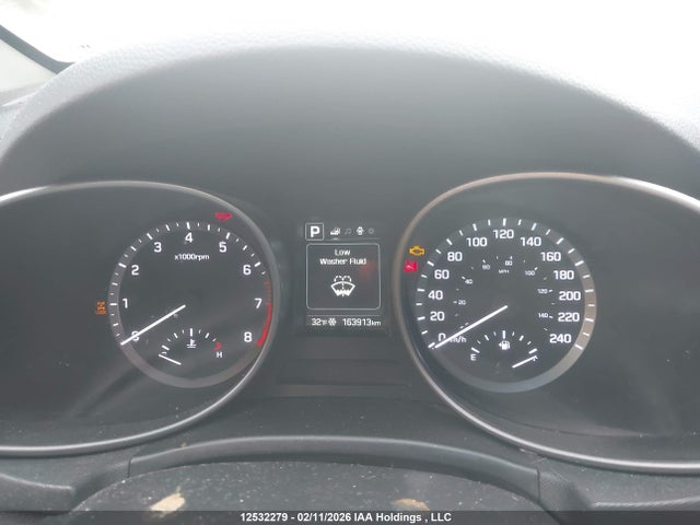 5XYZUDLB1JG519277 Hyundai Santa Fe Sport 2.4 Premium