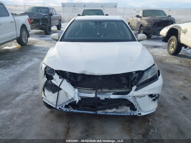 4T1B11HKXJU120461 Toyota CAMRY SE