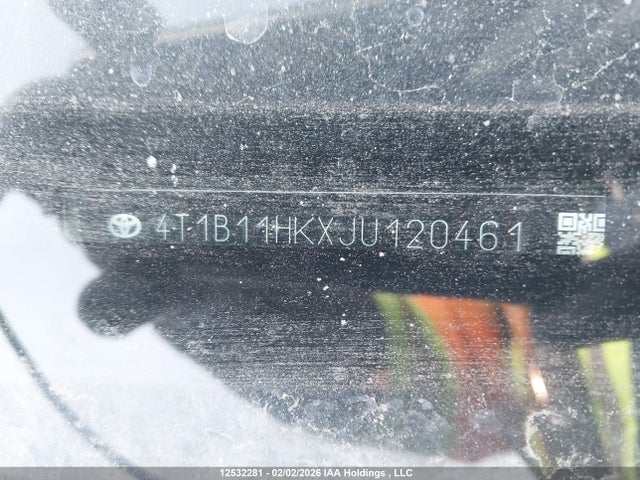 4T1B11HKXJU120461 Toyota CAMRY SE