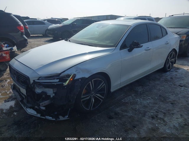 7JRA22TM3LG043608 Volvo S60 T6 R-design