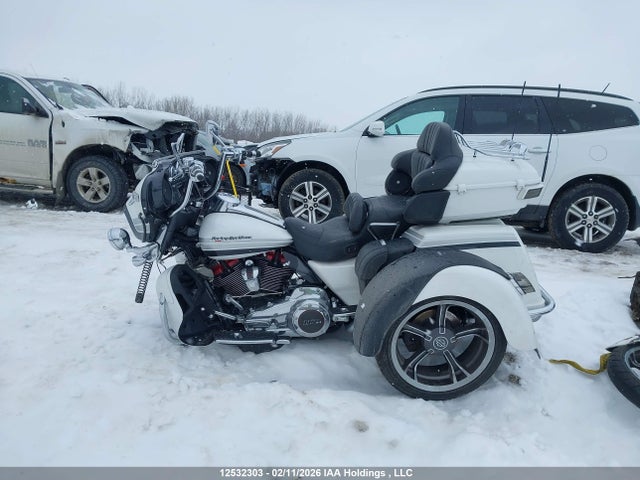 5HD1TBH33LB956093 Harley-Davidson FLHTCUTGSE
