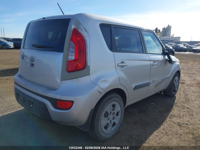 12532346 :رقم المزاد ، KNDJT2A5XC7461431 vin ، 2012 Kia Soul مزاد بيع