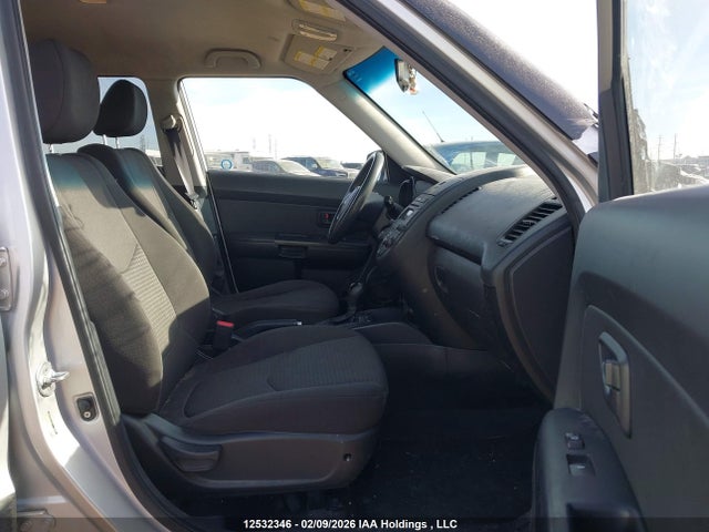 12532346 :رقم المزاد ، KNDJT2A5XC7461431 vin ، 2012 Kia Soul مزاد بيع