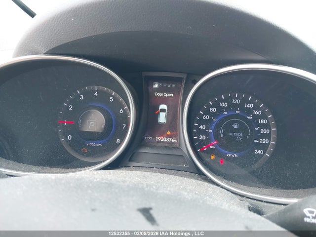 KM8SNDHF1GU138364 Hyundai Santa Fe Xl Limited