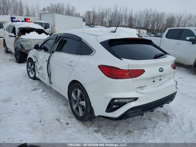 KNAF55AC8L5053146 KIA Forte5 Ex