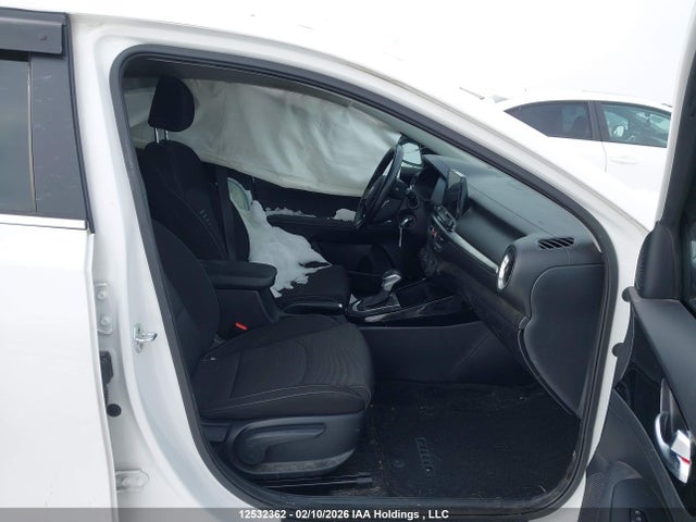 KNAF55AC8L5053146 KIA Forte5 Ex