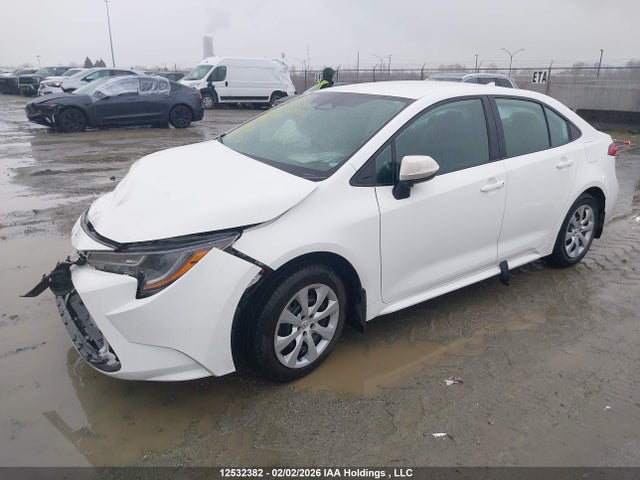 5YFB4MDE1PP033731 Toyota COROLLA LE