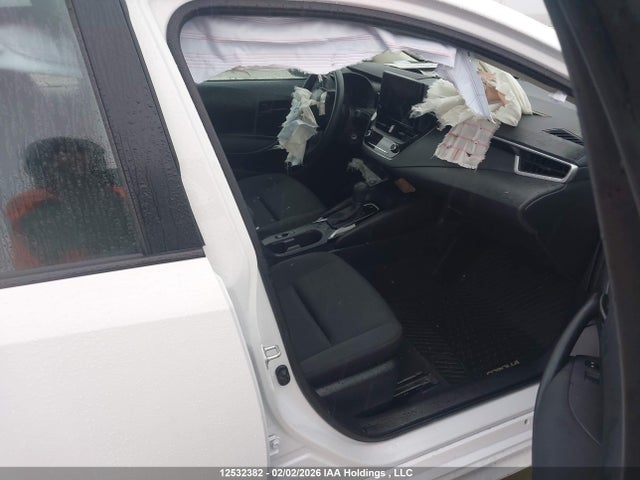 5YFB4MDE1PP033731 Toyota COROLLA LE
