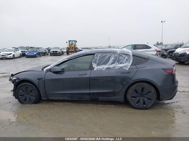 LRW3E7FA8RC102484 Tesla MODEL 3