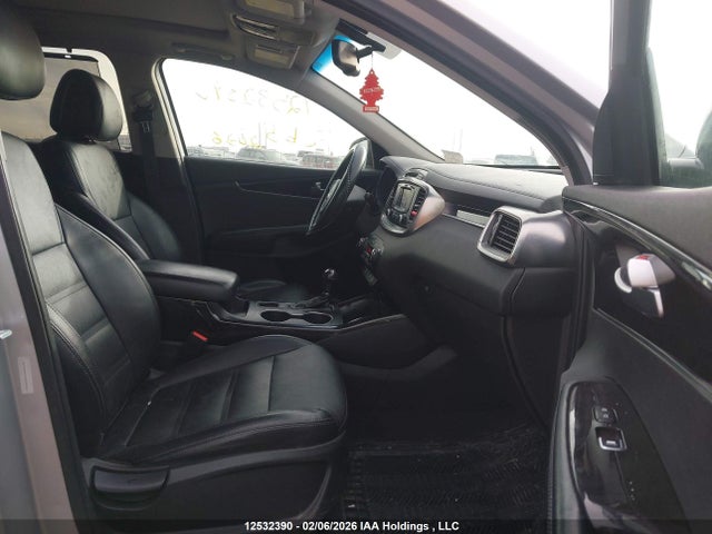5XYPHDA57GG089563 KIA Sorento 3.3l Ex/3.3l Ex+