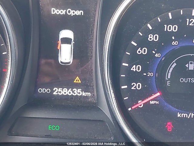 2013 Hyundai Santa Fe Sport 2.0t Limited მანქანა იყიდება აუქციონზე, vin: 5XYZUDLA6DG053843, აუქციონის ნომერი: 12532401