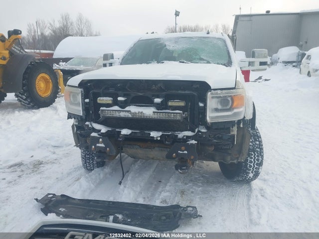 1GTV2VEC4EZ386263 GMC SIERRA 1500