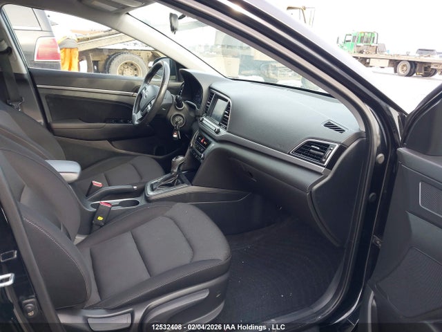 KMHD84LF7HU374672 Hyundai ELANTRA GL