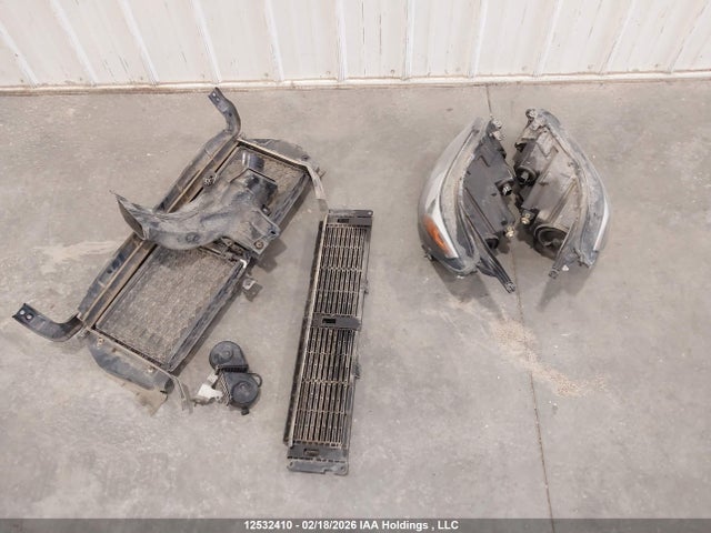 2GNAXREV9J6331748 Chevrolet EQUINOX LS
