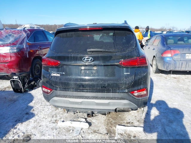Hyundai Santa Fe Essential 2019 5NMS2CAD1KH053184 Image 17