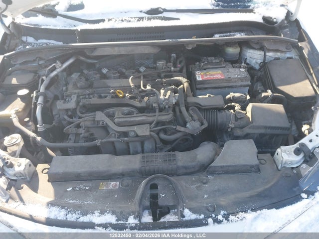 JTNK4RBE6K3011821 Toyota Corolla