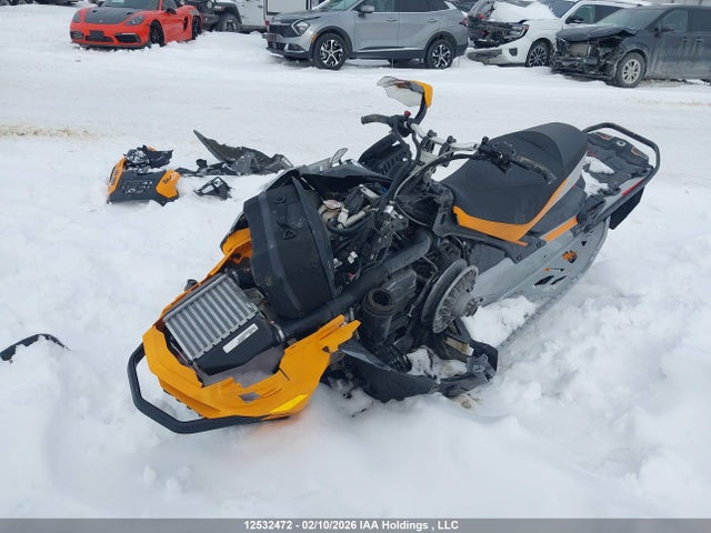 Skidoo Renegade 2019 2BPSDAKJ1KV000064 Image 2