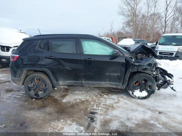 Jeep Compass North 2018 3C4NJDBB5JT493493 Image 13