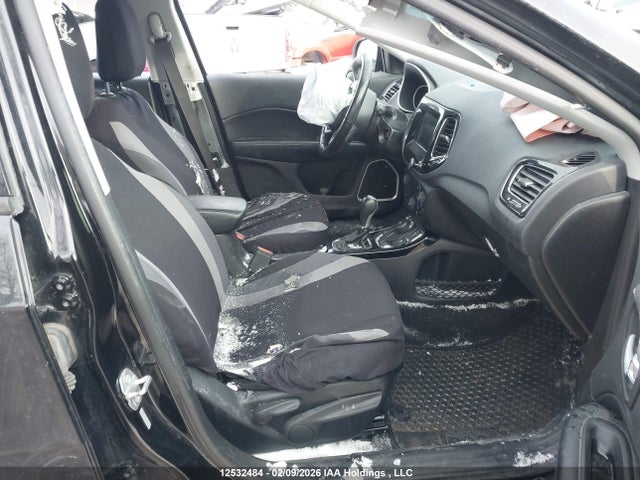 Jeep Compass North 2018 3C4NJDBB5JT493493 Image 5