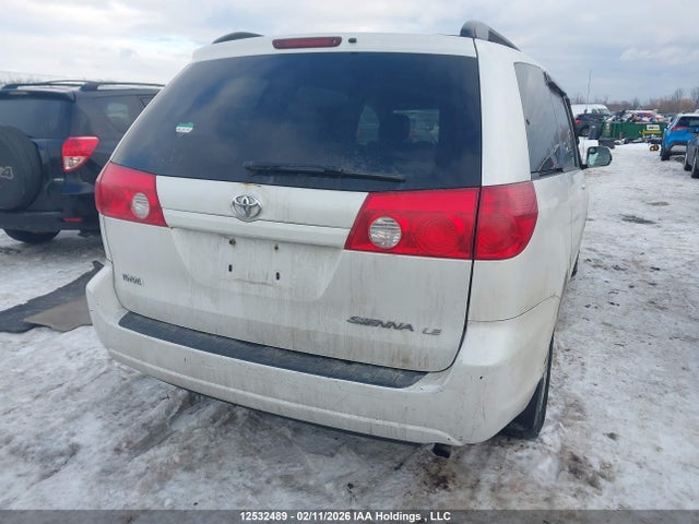 12532489 :رقم المزاد ، 5TDZK23C27S016730 vin ، 2007 Toyota Sienna Le V6 مزاد بيع