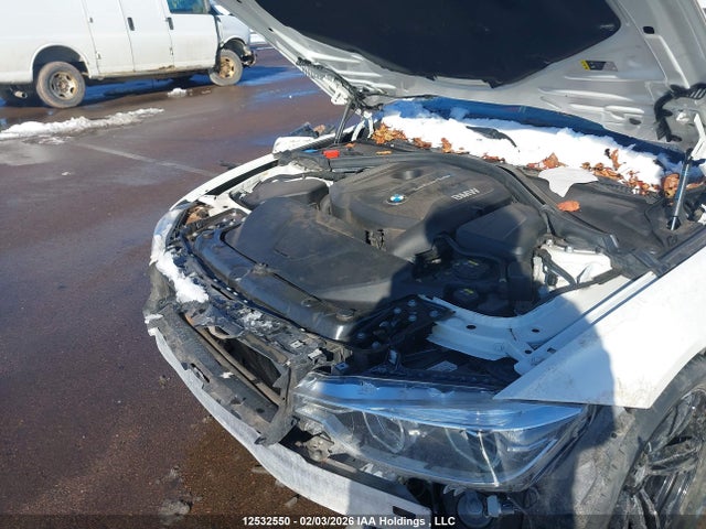 WBA8D9C53JEM35034 BMW 330i Xdrive