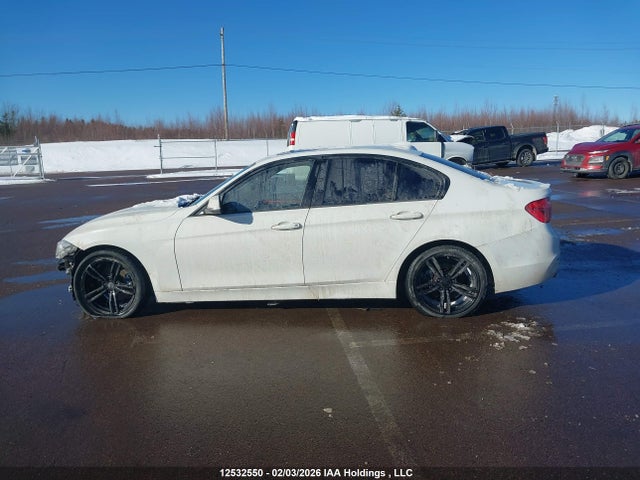 WBA8D9C53JEM35034 BMW 330i Xdrive