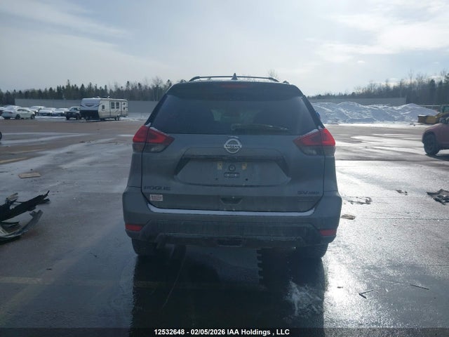 5N1AT2MV8JC747886 Nissan Rogue Sv/sl
