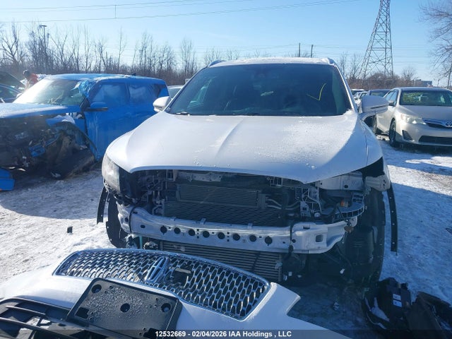 5LMCJ2D98KUL04731 Lincoln MKC SELECT