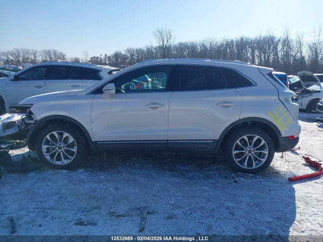 5LMCJ2D98KUL04731 Lincoln MKC SELECT
