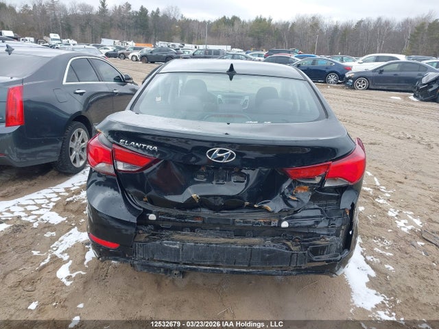 12532679 :رقم المزاد ، 5NPDH4AE4FH572373 vin ، 2015 Hyundai Elantra مزاد بيع
