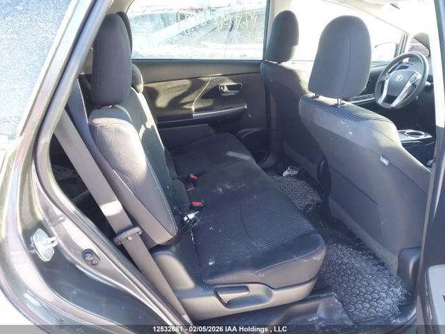 JTDZN3EU1FJ022386 Toyota PRIUS V