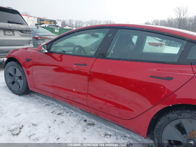 5YJ3E1EA9NF354825 Tesla Model 3 Rwd/standard Range