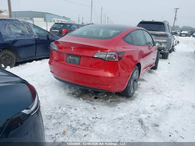 5YJ3E1EA9NF354825 Tesla Model 3 Rwd/standard Range