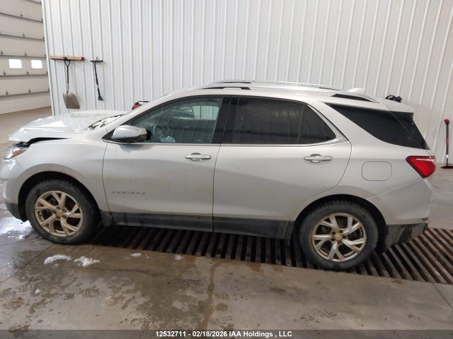 2GNAXVEV9J6283242 Chevrolet Equinox Premier