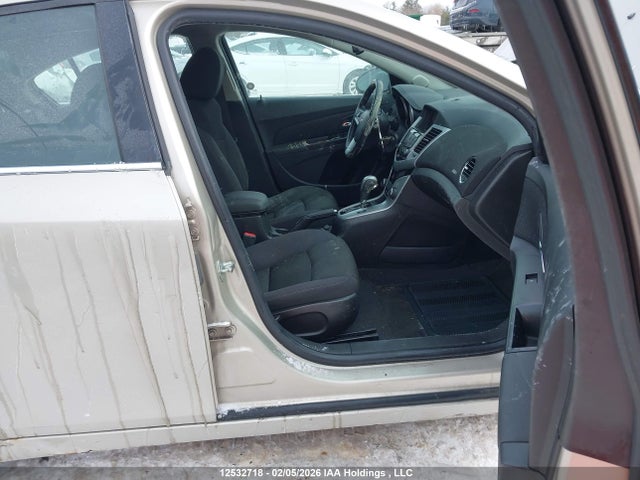 1G1PC5SB5E7337627 Chevrolet Cruze