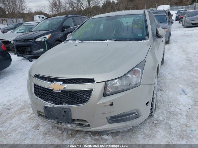 1G1PC5SB5E7337627 Chevrolet Cruze