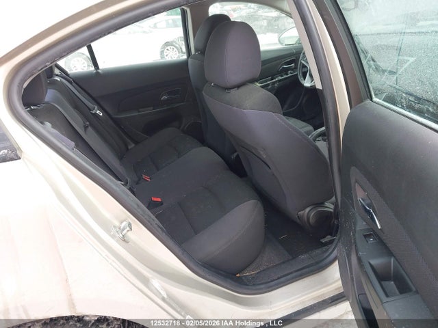 1G1PC5SB5E7337627 Chevrolet Cruze